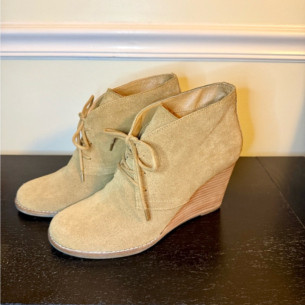 Women's Tan Wedge Ankle Boots